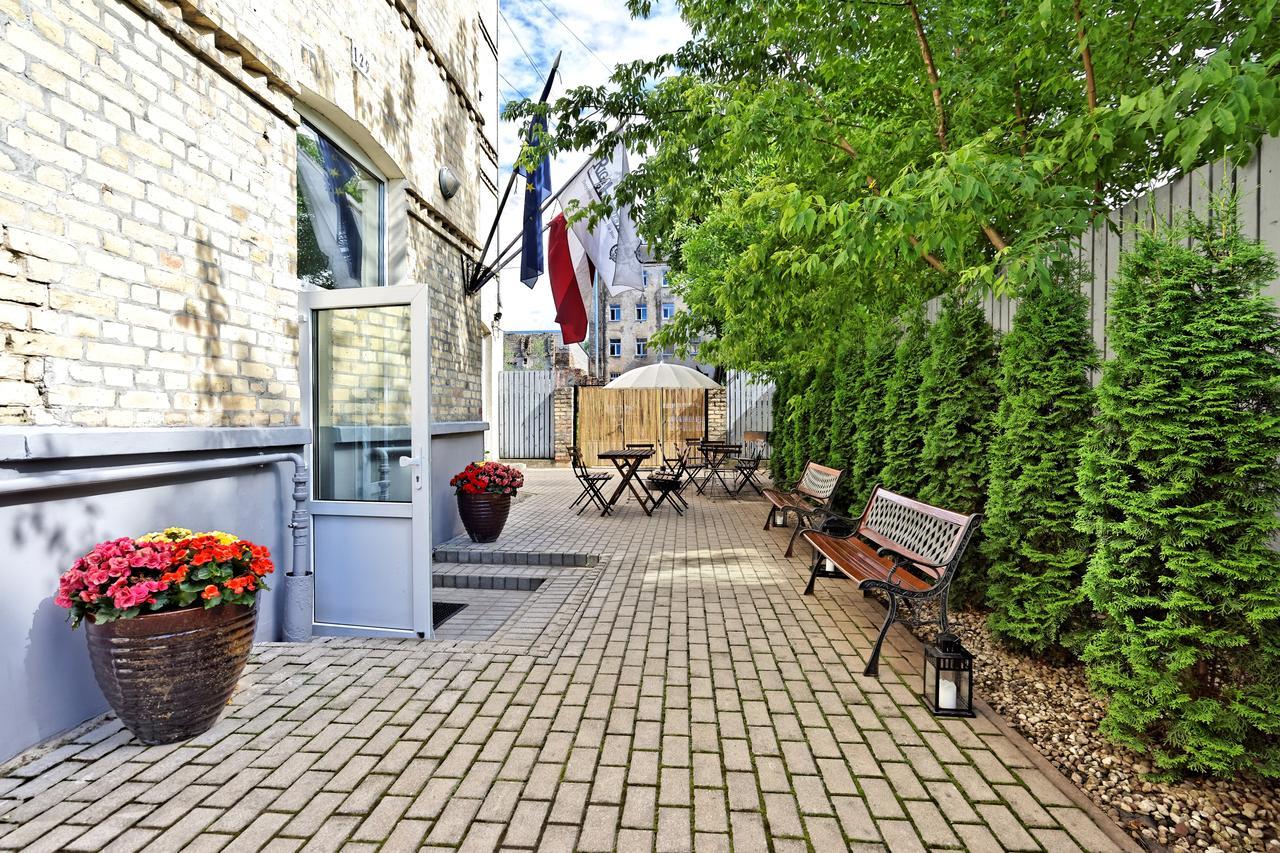 Rigaapartment Sonada Family Aparthotel - Private Parking Экстерьер фото